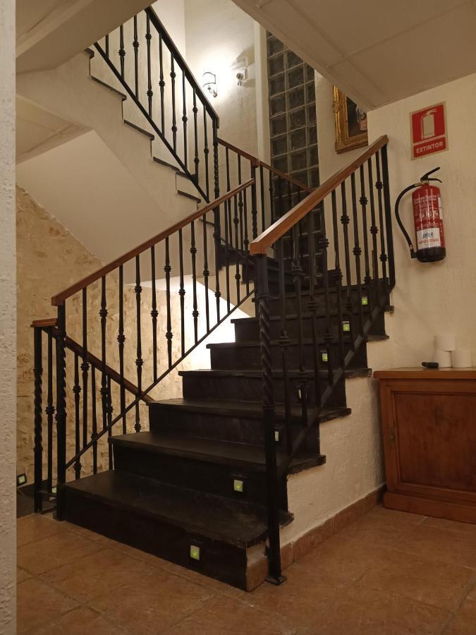Hostal Decerca Prádena Eksteriør bilde